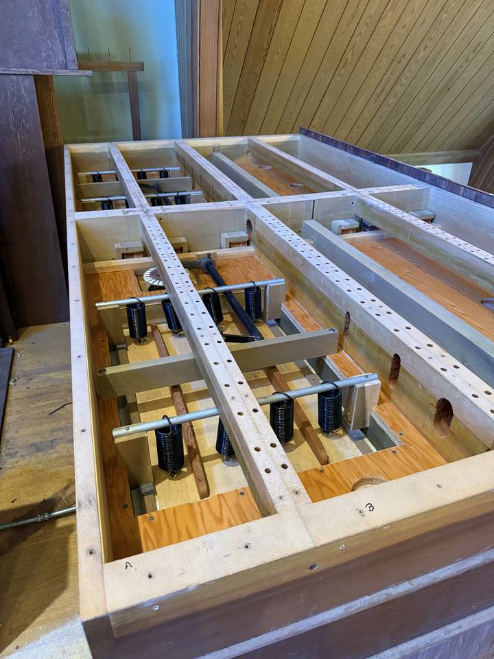 Great main chest with toeboards removed
